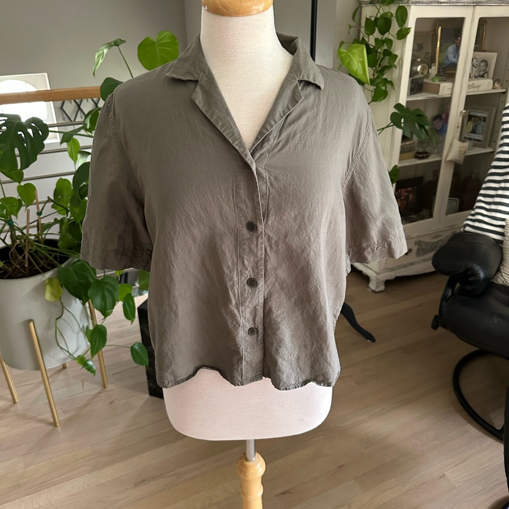 Uniqlo Olive Button-Down Women's SS Shirt